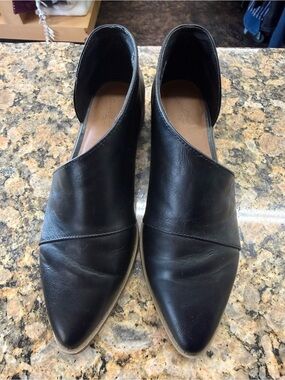 Universal Thread Black Pointed Toe D’Orsay Mule Flats Size 6.5
